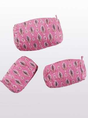 hanging cosmetic travel bag